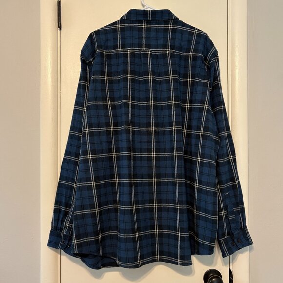 L.L. Bean Men's Blue/White Scotch Plaid Classic Flannel Button-Front Shirt XXL - Picture 4 of 9